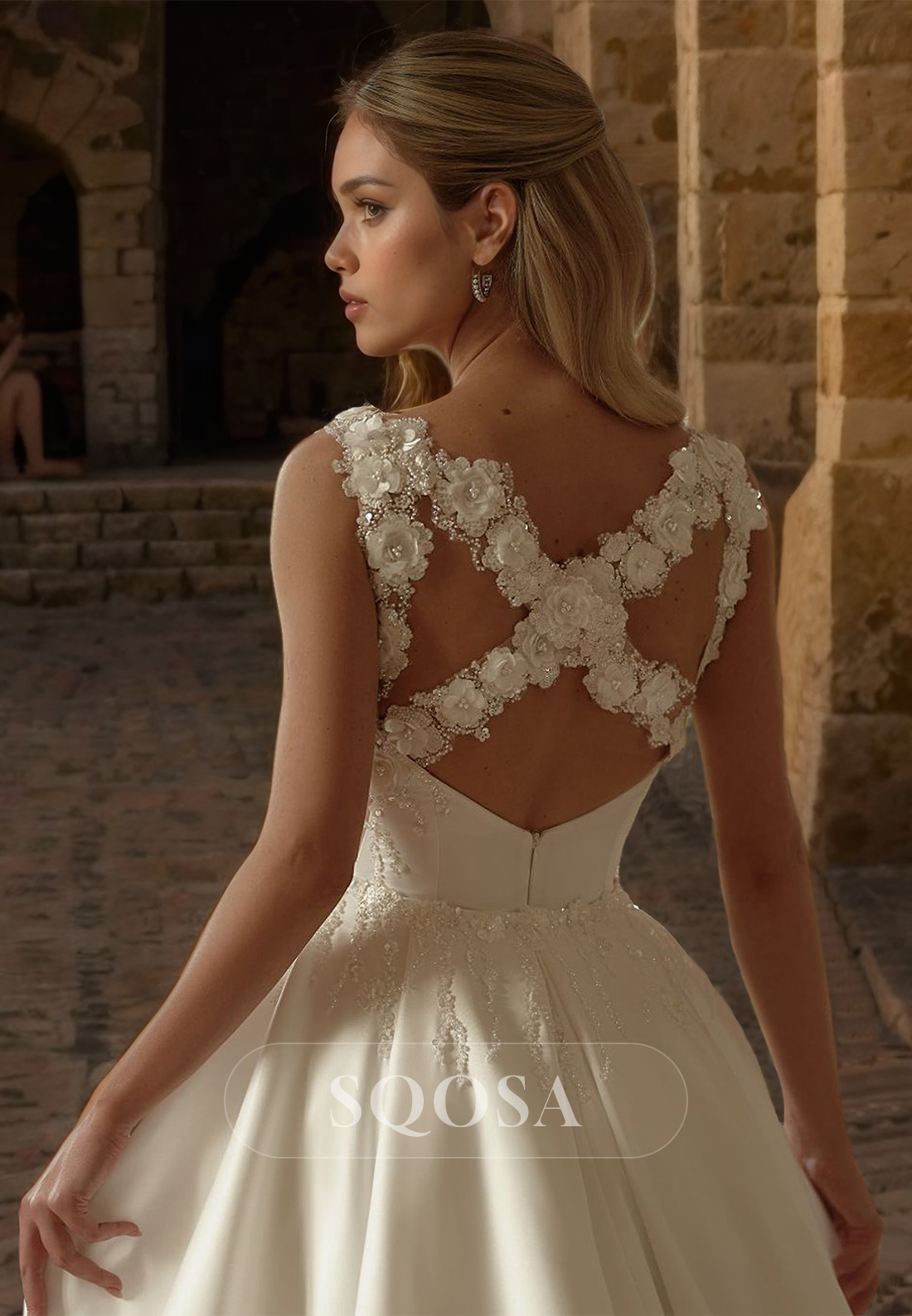 Floral Embellished Spaghetti Straps Squre-Neck Sleeveless Pleated High Slit Boho Wedding Dress with Sweep Train