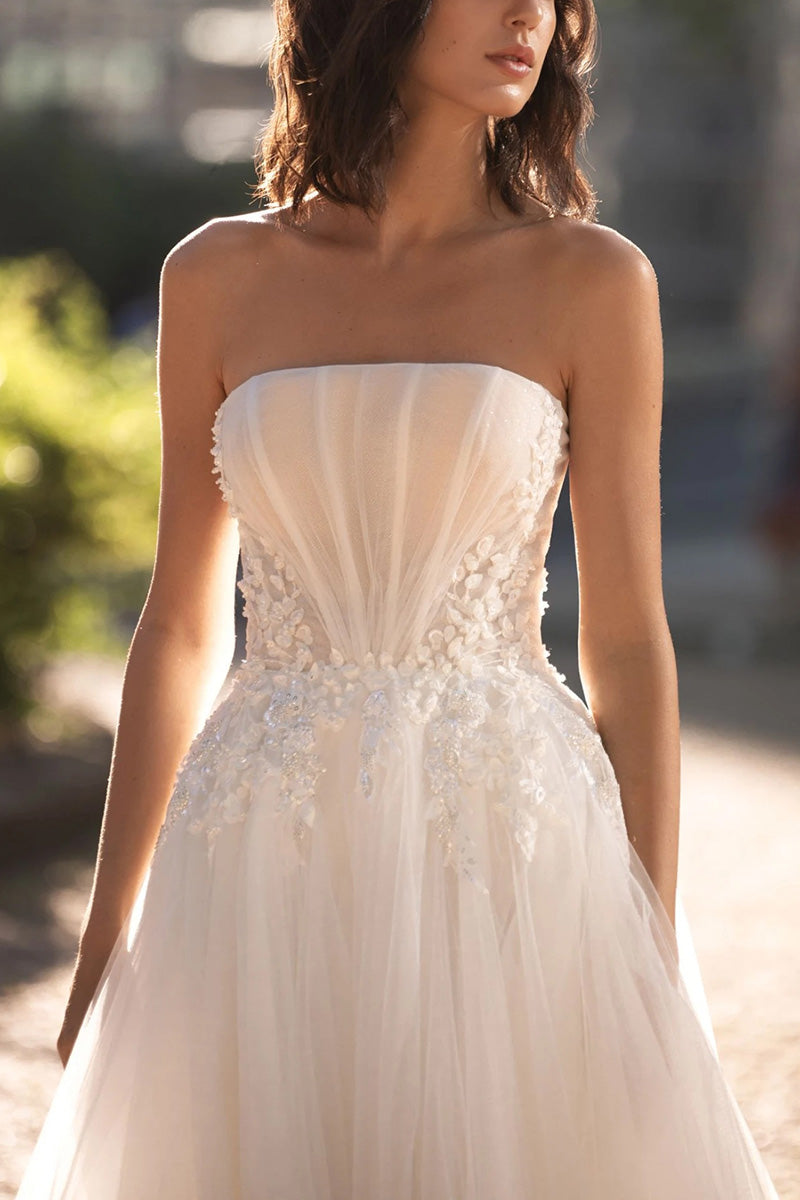 A Line Strapless Lace Appliques Rustic Wedding Dress QW2211