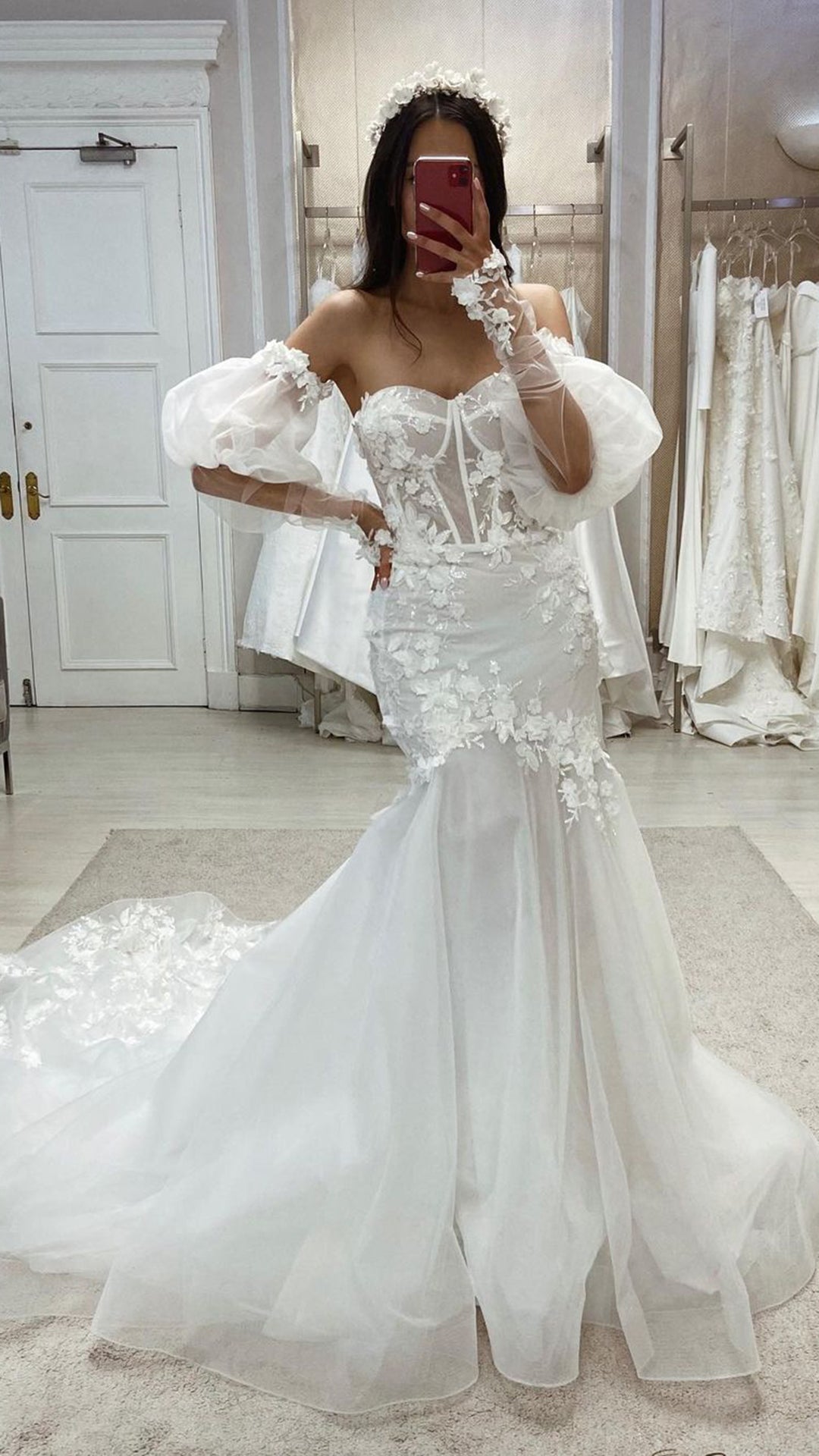 Tulle Trumpet Sweetheart Detachable Puff Sleeves Appliques With Tulle Train Wedding Dress QW8120 US10 / White Tulle Trumpet Sweetheart Detachable Puff Sleeves Appliques With Tulle Train Wedding Dress QW8120 US10 / White