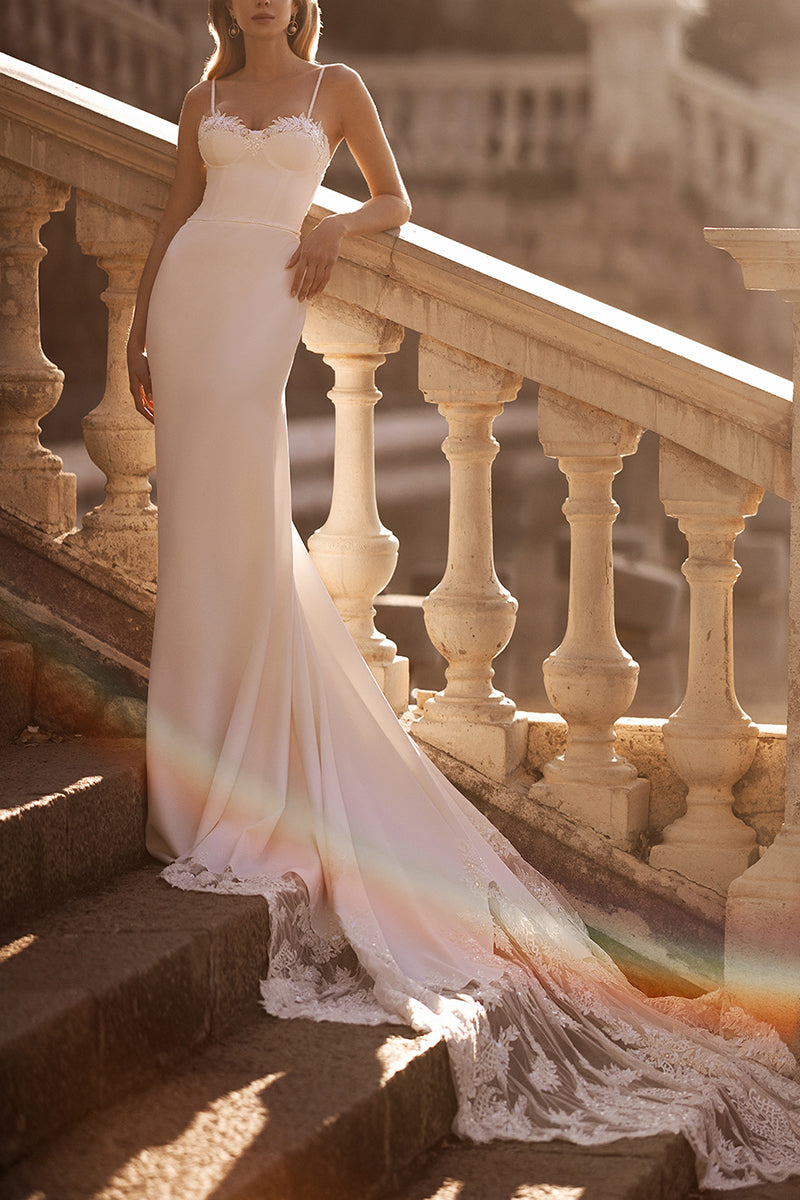 appliques mermaid wedding dress V-Neck Spaghetti Straps Lace Appliques Mermaid Wedding Dress Loveiss
