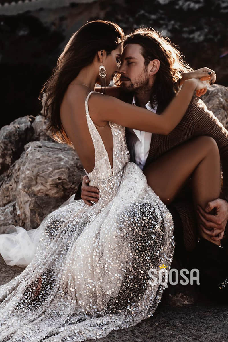 Wedding Dress With Subtle Silver Sparkles A-Line Sparkle Sequins Sexy V-Neck Rustic Wedding Dress Backless QW0890 US2 White Wedding Dress With Subtle Silver Sparkles A-Line Sparkle Sequins Sexy V-Neck Rustic Wedding Dress Backless QW0890 US2 White