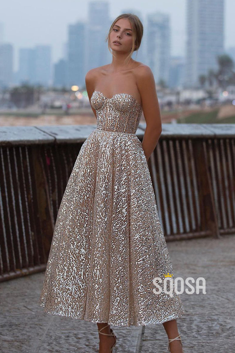 A-Line Sweetheart Sequins Beach Wedding Dress QW2302 US4 / As Picture A-Line Sweetheart Sequins Beach Wedding Dress QW2302 US4 / As Picture