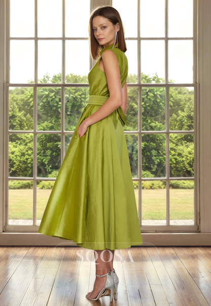 A Line High Neck Elegant Mother of the Bride Dress with Pockets Short Cocktail Dress