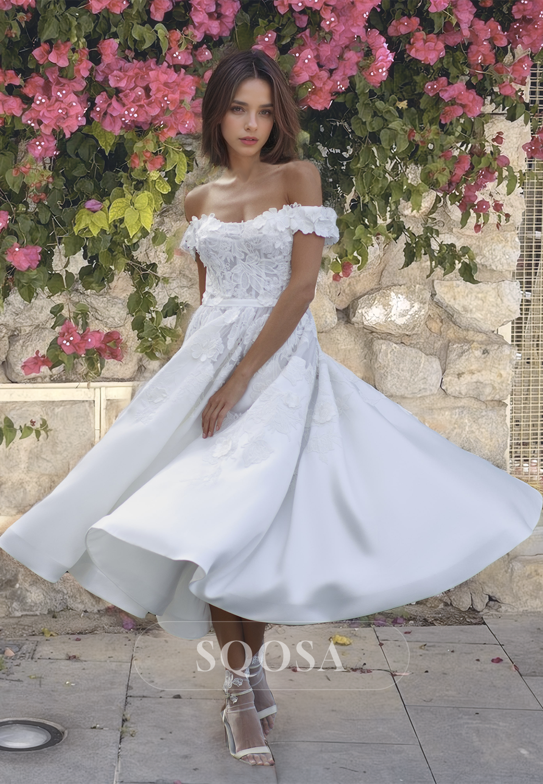 Tube Top Sleeveless A-Line Boho Beach Gowns Off-Shoulder with Lace Applique Wedding Dress Custom Color / Custom Size