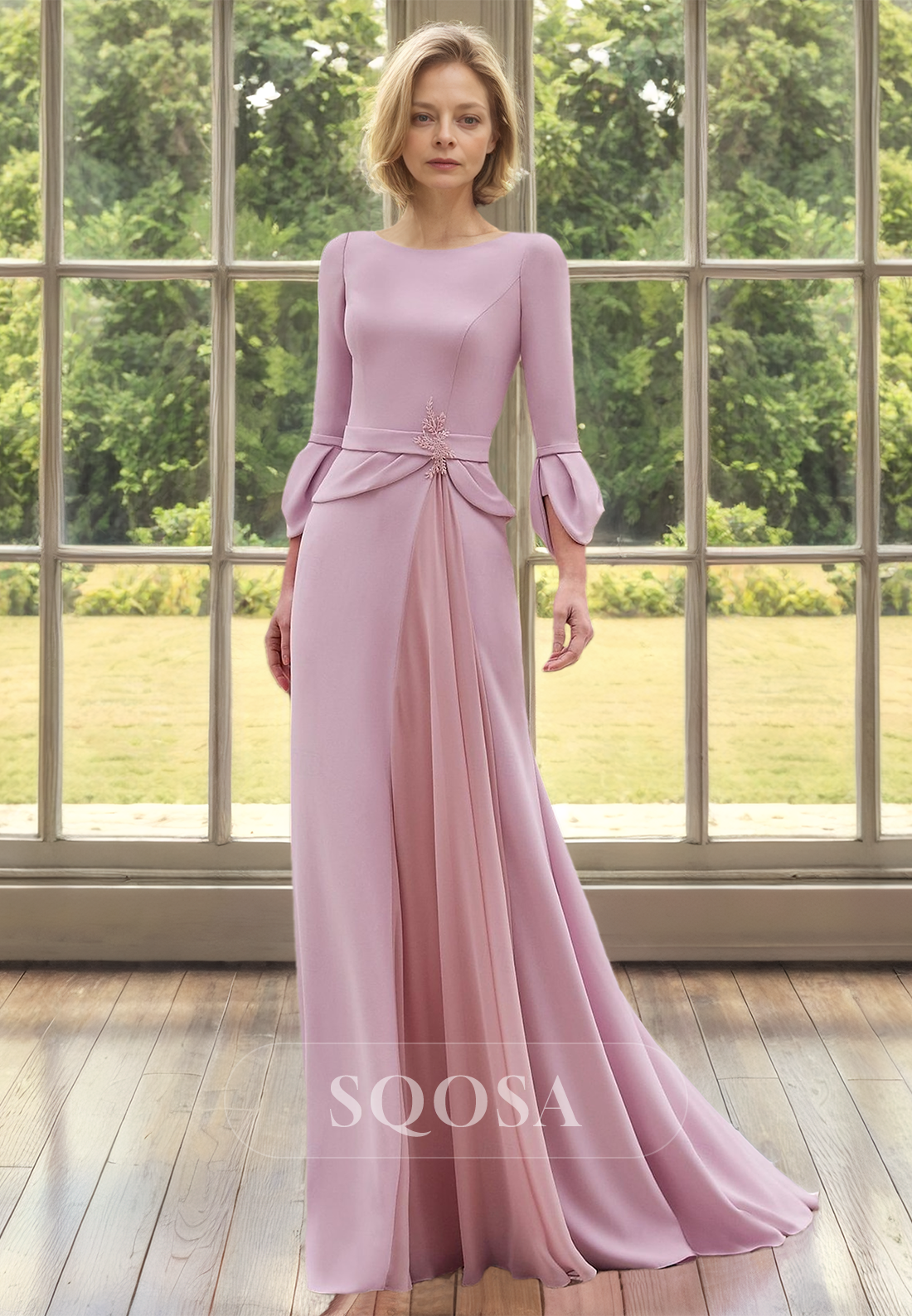 Long-Sleeves Scoop-Neck Fitted Mother of the Bride Dress Beaded Pleated Floor-Length Cocktail Gowns