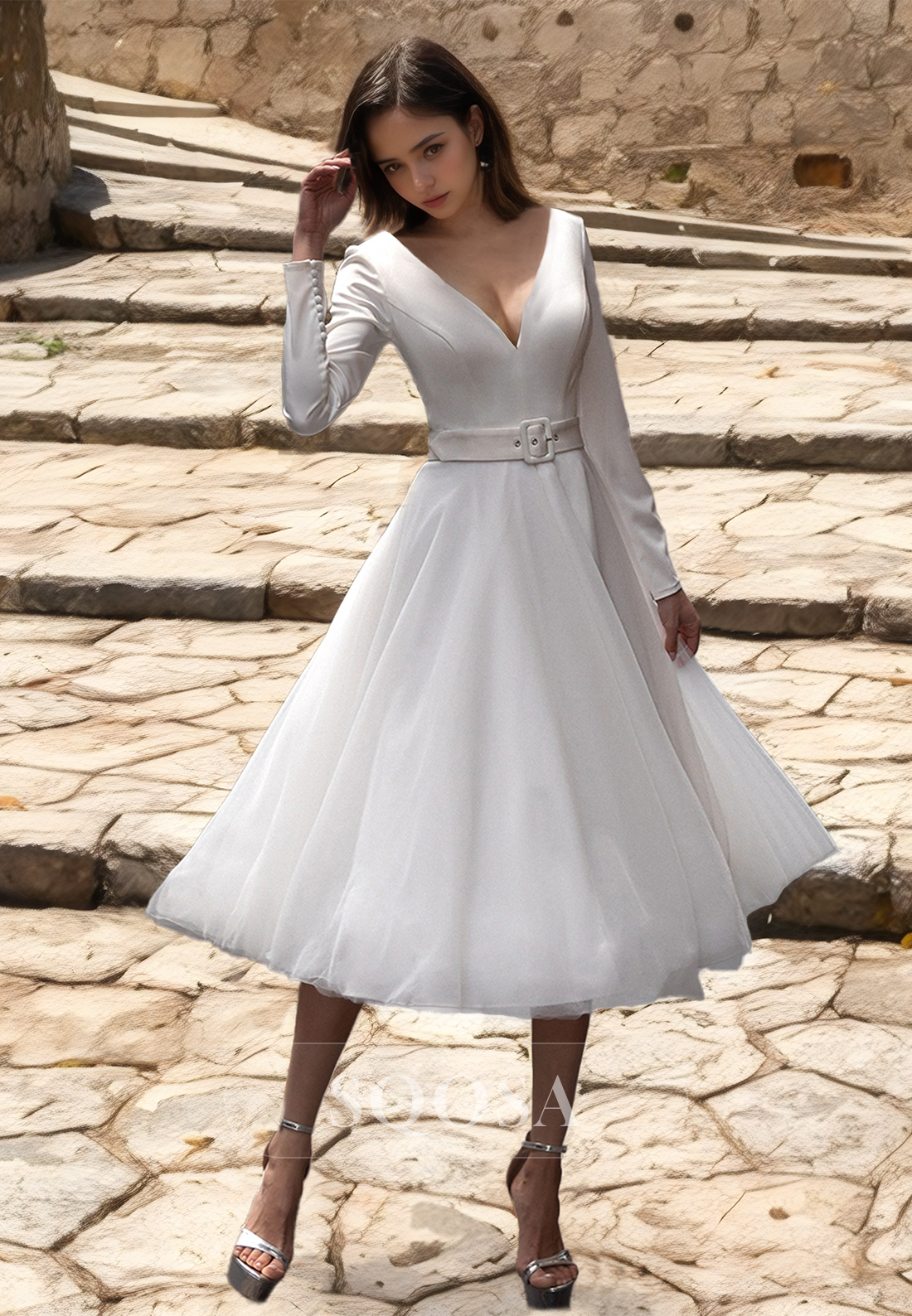 Long-Sleeves Deep V-Neck A-Line Boho Beach Wedding Dress Knee-Length Bride Gowns with Belt