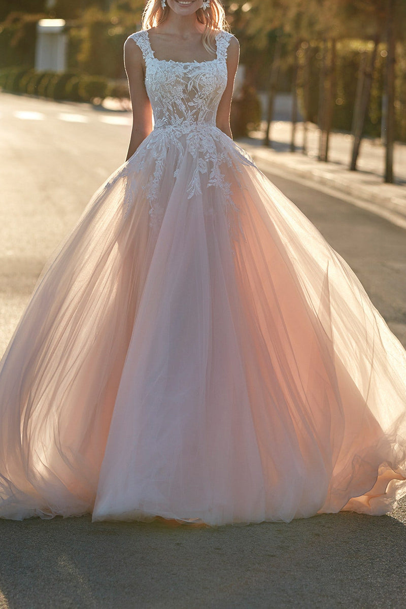 A Line Scoop Lace Appliques Rustic Wedding Dress with Sweep Train QW2106 US4 / As Picture A Line Scoop Lace Appliques Rustic Wedding Dress with Sweep Train QW2106 US4 / As Picture
